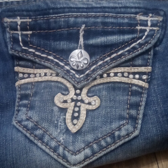 Rock Revival Women's 26 Skinny Noelle Bejeweled Rhinestones Distressed NWT - Picture 5 of 12